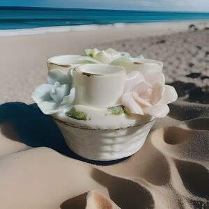 Vanity Porcelain Lipstick Holder Collectible Flower I.W. Rice Original Label Vtg